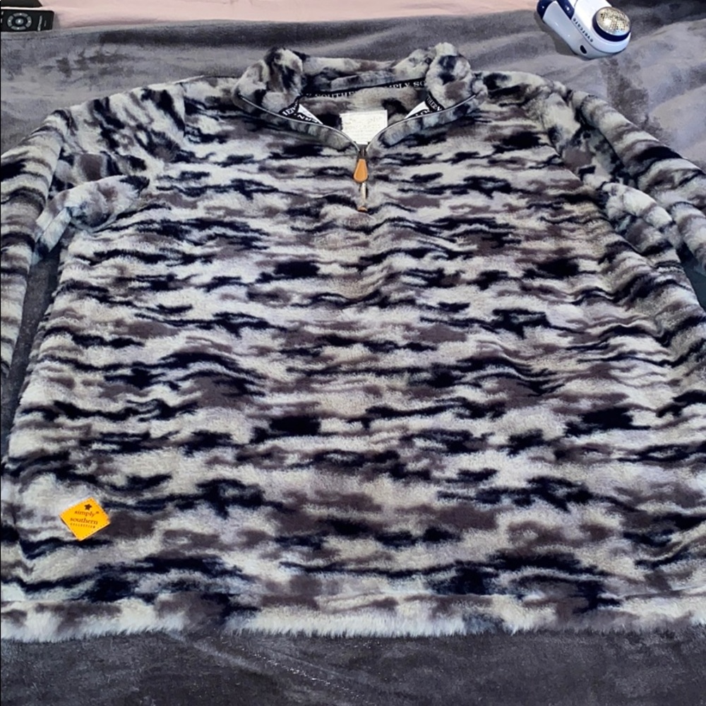 Simply Southern Pullover